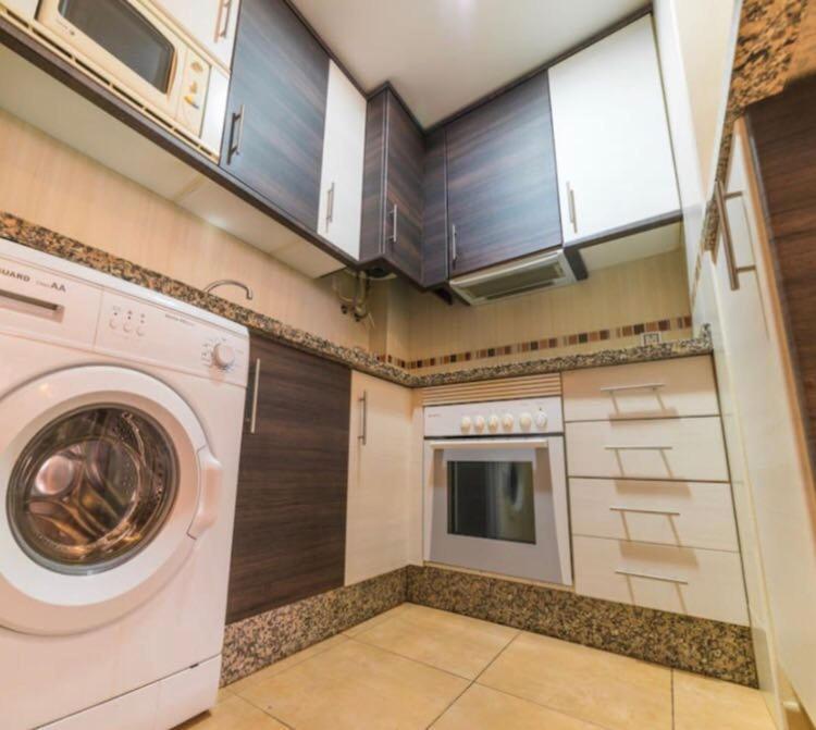 Calle Cuesta Apartment - Near Beach Fuengirola Ngoại thất bức ảnh